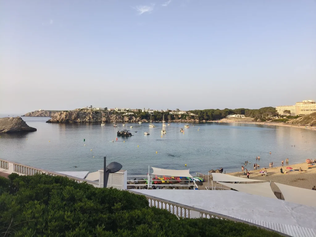 La baie d’Arenal d’en Castell