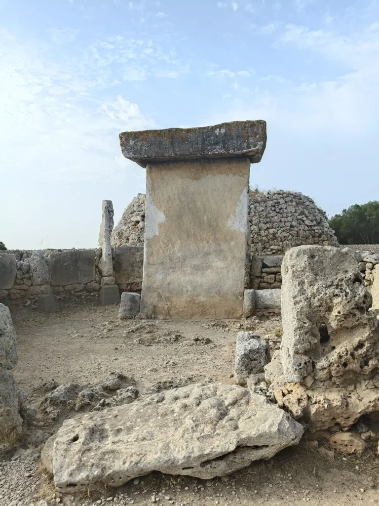 La taula de Trepucó, près de Mahón