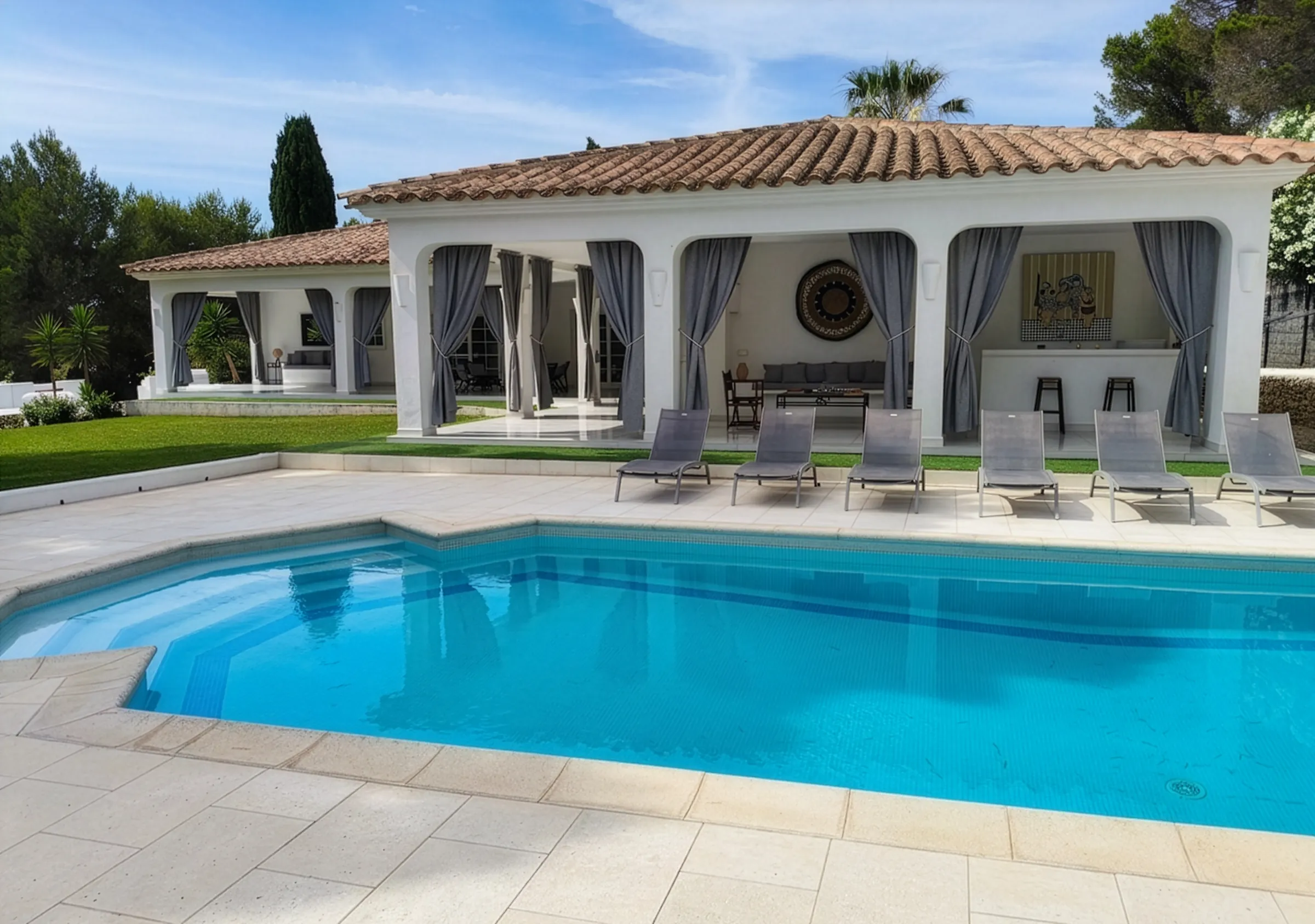 La villa et sa piscine privée à Son Parc, Minorque